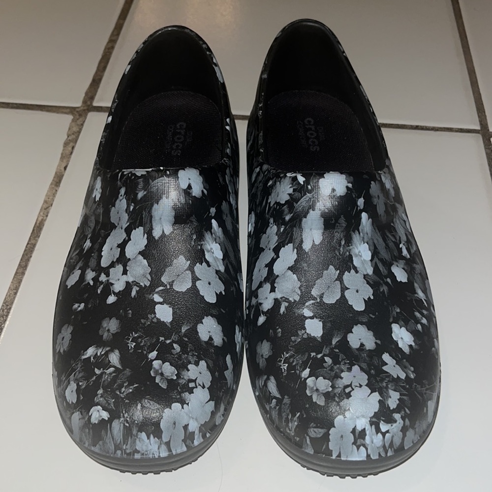 Women's Black Neria Pro Ii Clog | Slip Resistant Work Shoes - Picture 5 of 12